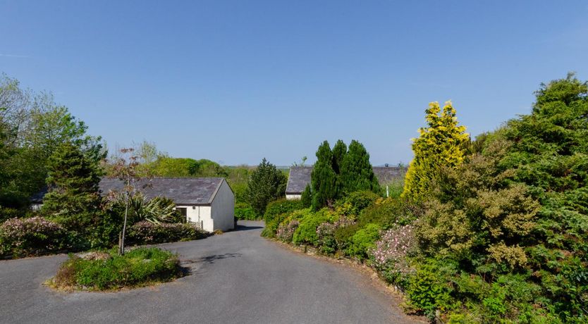 Photo of 1 Bed in Llanerchymedd