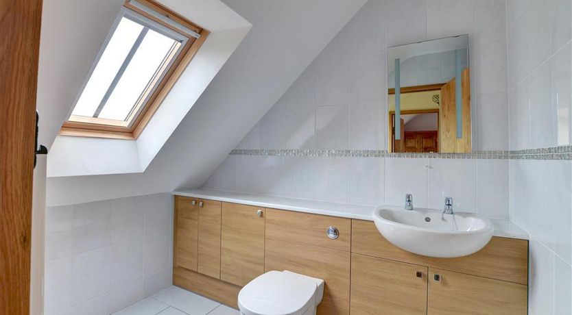 Photo of 2 Bed in Whitby