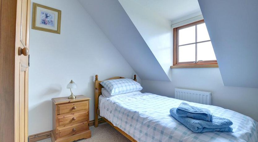 Photo of 2 Bed in Whitby