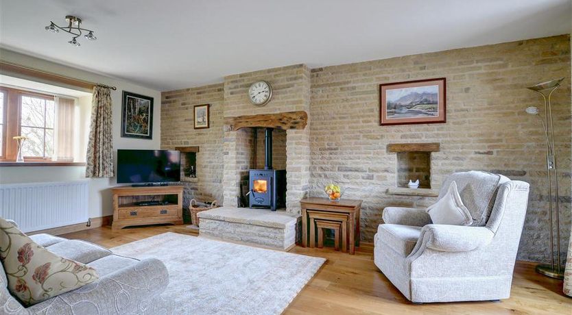 Photo of 2 Bed in Whitby