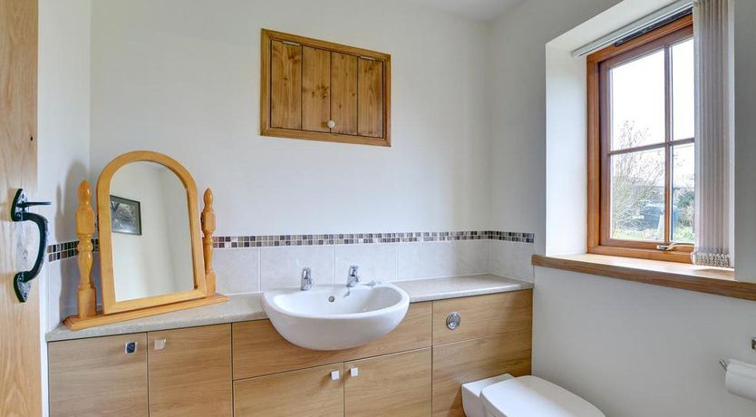 Photo of 2 Bed in Whitby