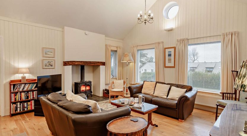 Photo of 5 Bed in Padstow