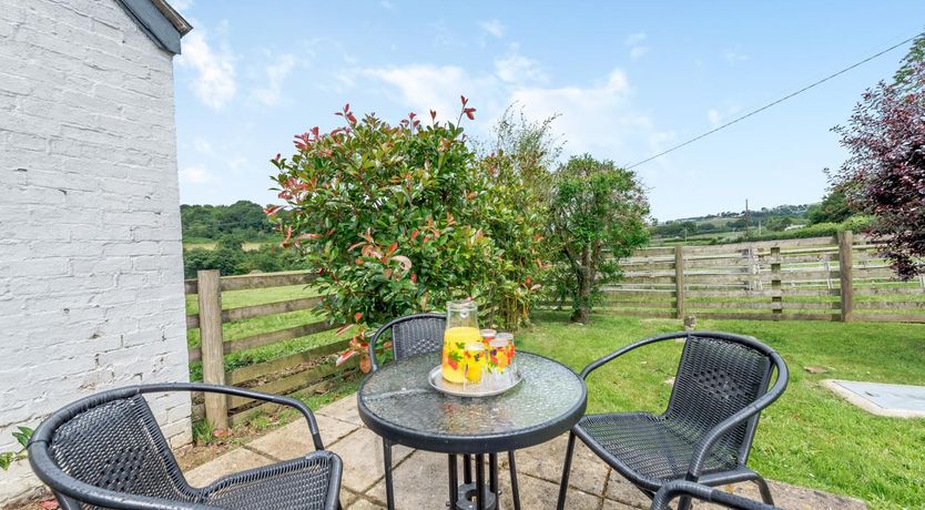 Photo of 2 Bed in Llandysul