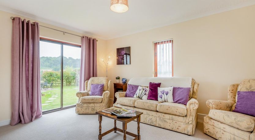 Photo of 2 Bed in Llandysul