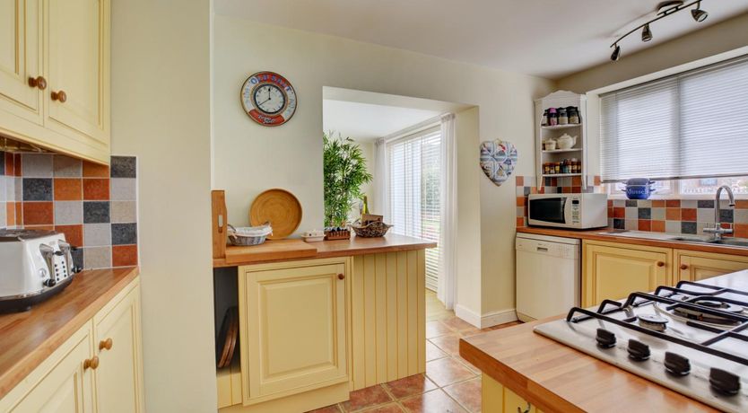 Photo of 3 Bed in Overstrand