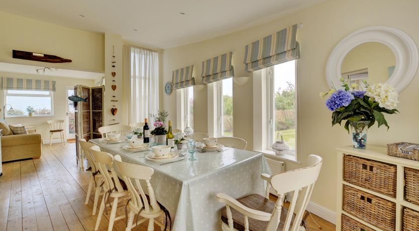Photo of 3 Bed in Overstrand