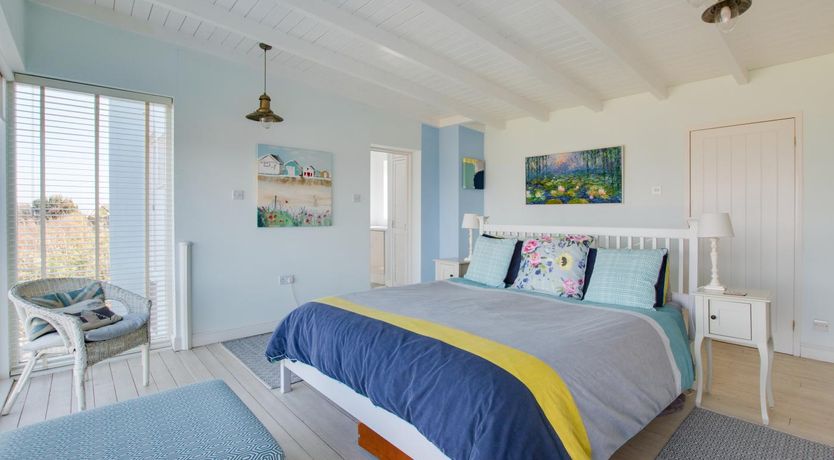 Photo of 3 Bed in Overstrand
