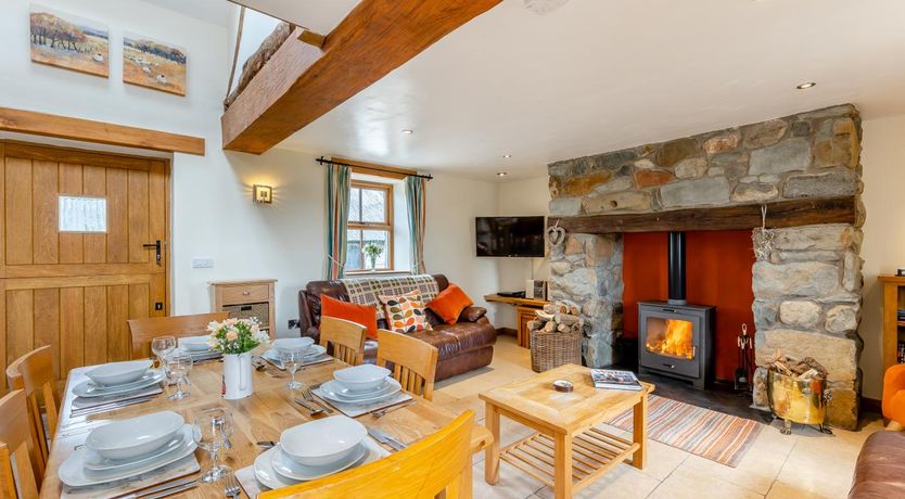 Photo of 3 Bed in Tywyn