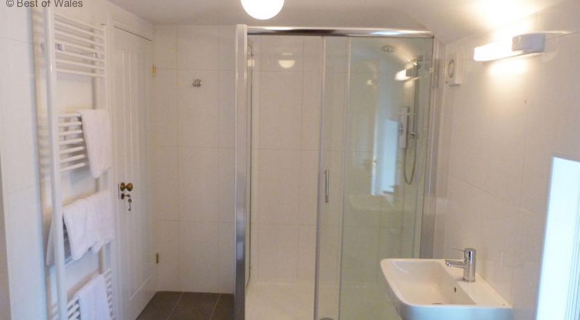 Photo of 1 Bed in Porthcawl