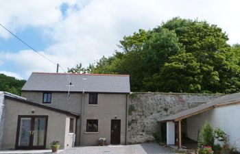 1 Bed in Porthcawl Holiday Home