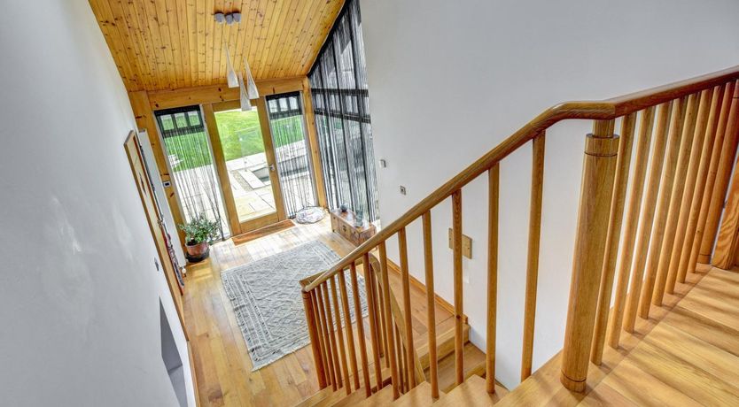 Photo of 3 Bed in Cardigan