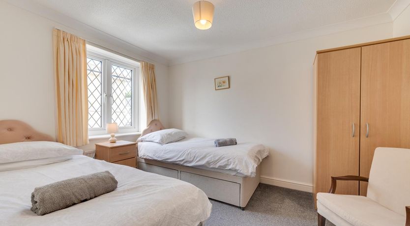 Photo of 3 Bed in Torquay