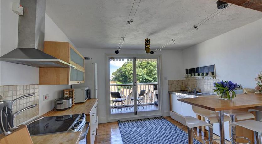 Photo of 3 Bed in Lynmouth