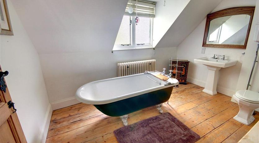 Photo of 3 Bed in Lynmouth
