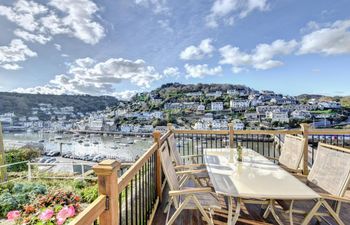 4 Bed in Looe Holiday Home