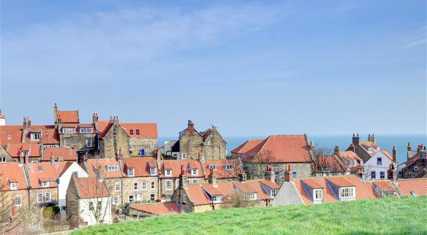Photo of 3 Bed in Whitby