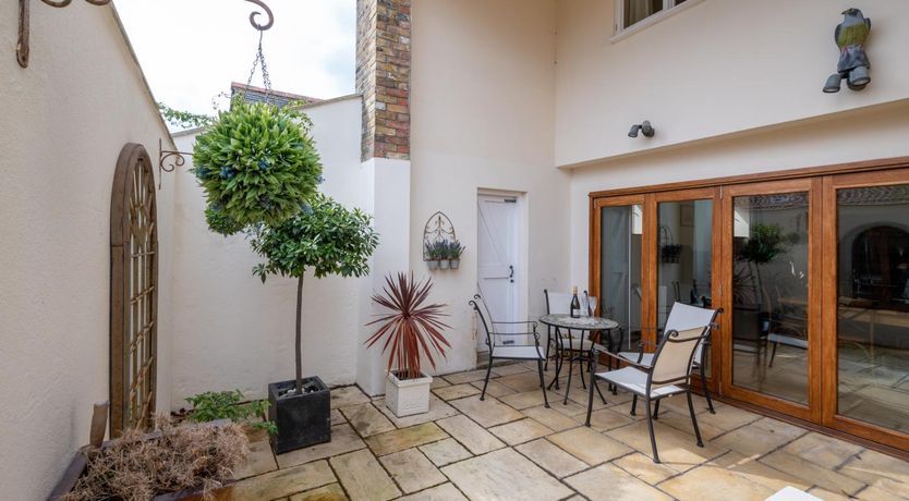 Photo of 3 Bed in Sandwich