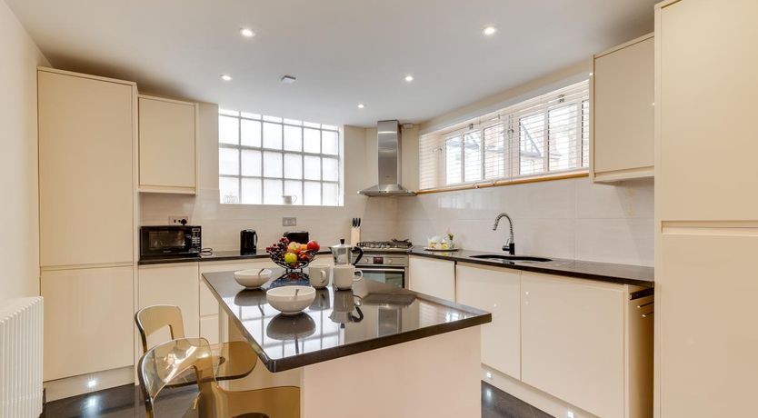 Photo of 3 Bed in Sandwich