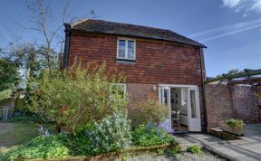 Photo of 2 Bed in Rolvenden