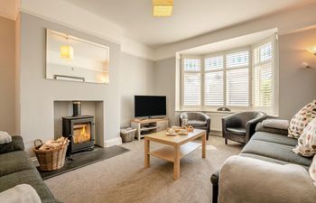 5 Bed in Runswick Bay Holiday Home