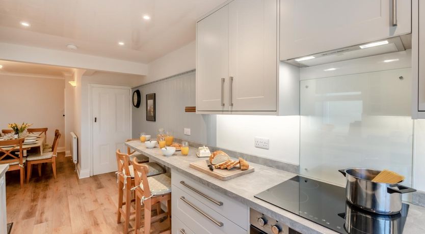 Photo of 5 Bed in Runswick Bay