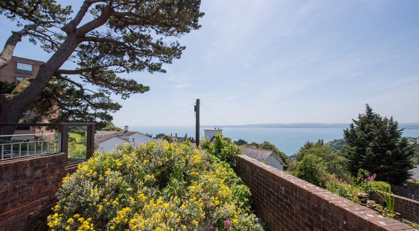 Photo of 2 Bed in Torquay