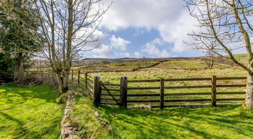 Photo of 2 Bed in Clitheroe