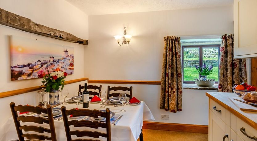 Photo of 2 Bed in Clitheroe