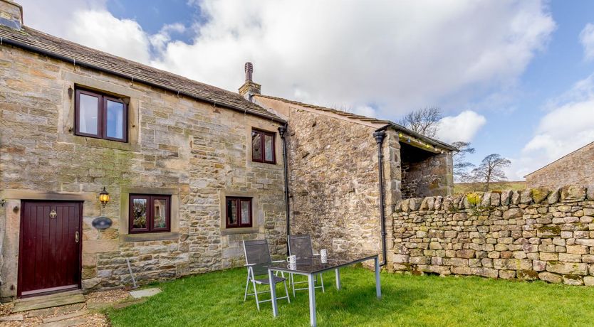 Photo of 2 Bed in Clitheroe