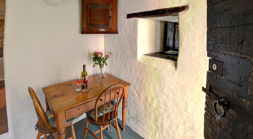 Photo of 1 Bed in Llanrwst
