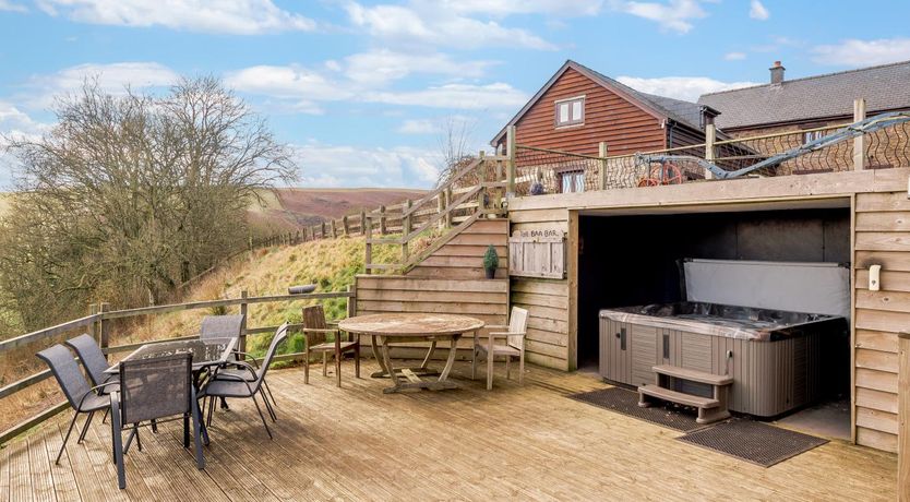 Photo of 9 Bed in Brecon