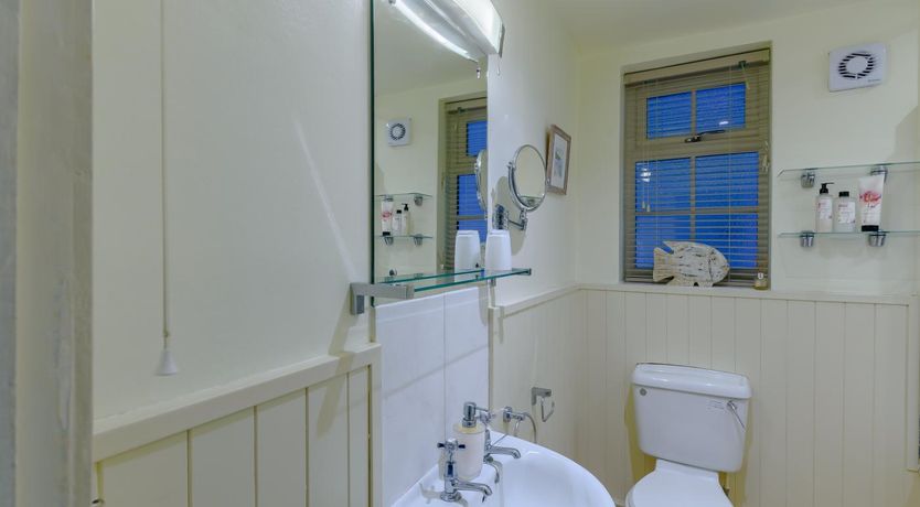 Photo of 3 Bed in Whitby