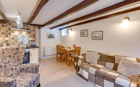 Photo of 3 Bed in Whitby