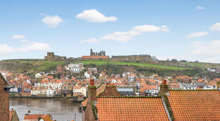 Photo of 2 Bed in Whitby