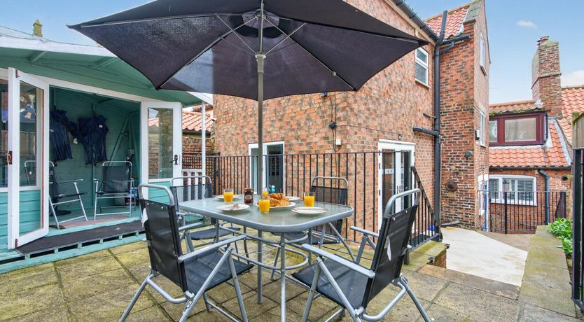 Photo of 2 Bed in Whitby