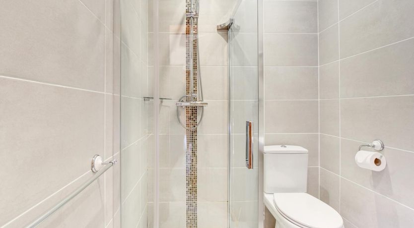 Photo of 2 Bed in Cardiff