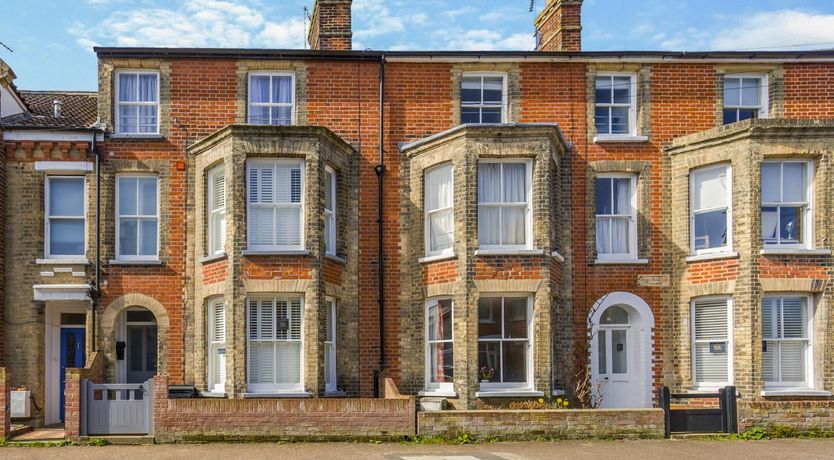 Photo of 6 Bed in Southwold