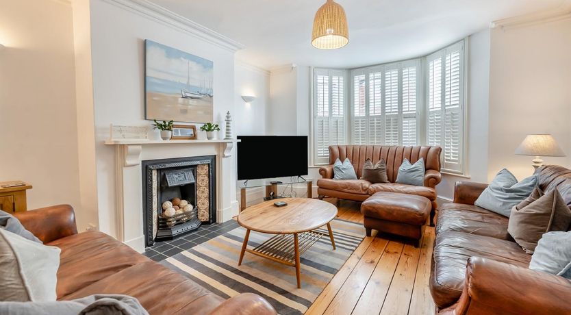 Photo of 6 Bed in Southwold