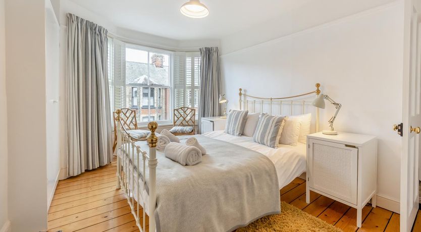 Photo of 6 Bed in Southwold