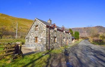 3 Bed in Dinas Mawddwy Holiday Home