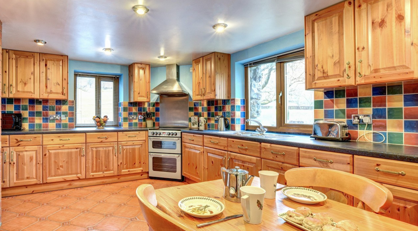 Photo of 3 Bed in Dinas Mawddwy