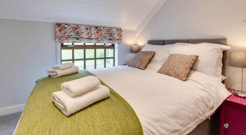 Photo of 2 Bed in Whitby