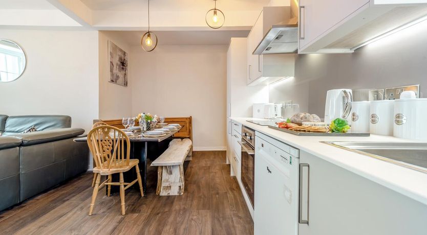Photo of 4 Bed in Tenby