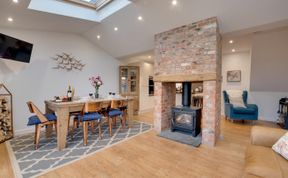 Photo of 3 Bed in Whitby