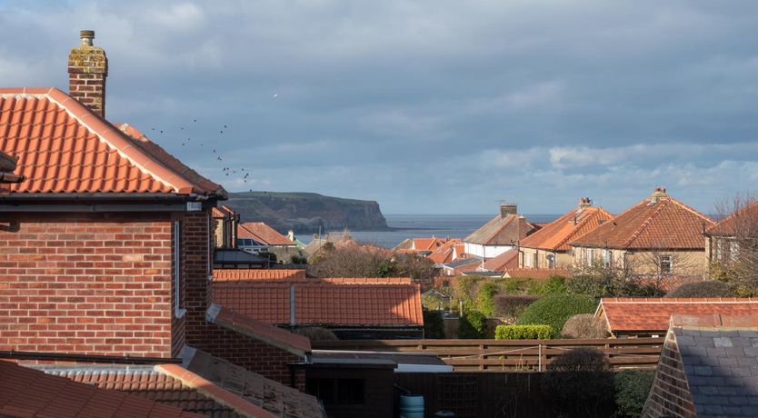 Photo of 3 Bed in Whitby