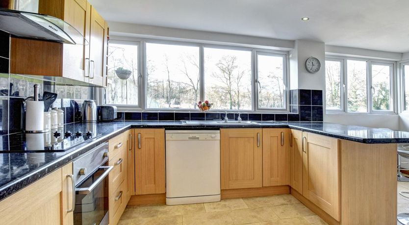 Photo of 2 Bed in Cardiff