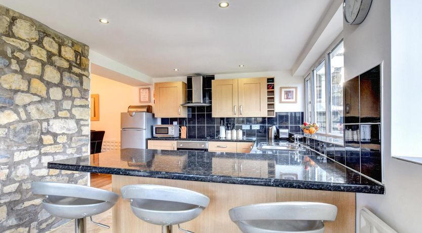 Photo of 2 Bed in Cardiff