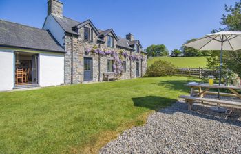 2 Bed in Dolgellau Holiday Home