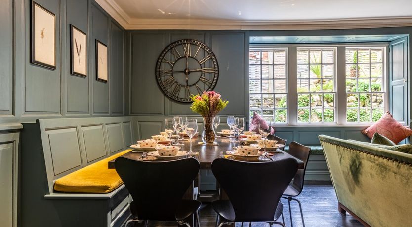 Photo of 5 Bed in Padstow