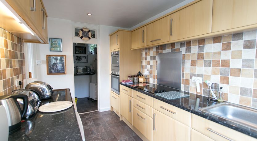 Photo of 2 Bed in Lamorna